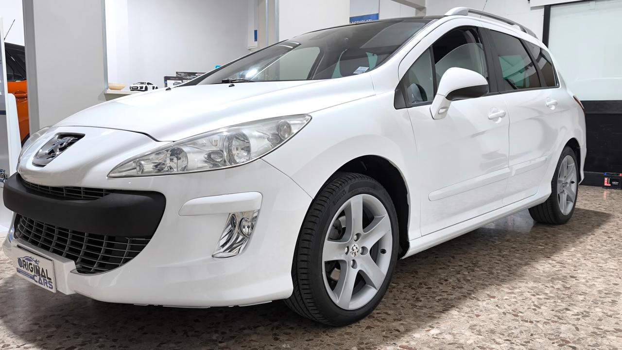 Peugeot 308 1.6 HDi 110CV SW Ciel Féline