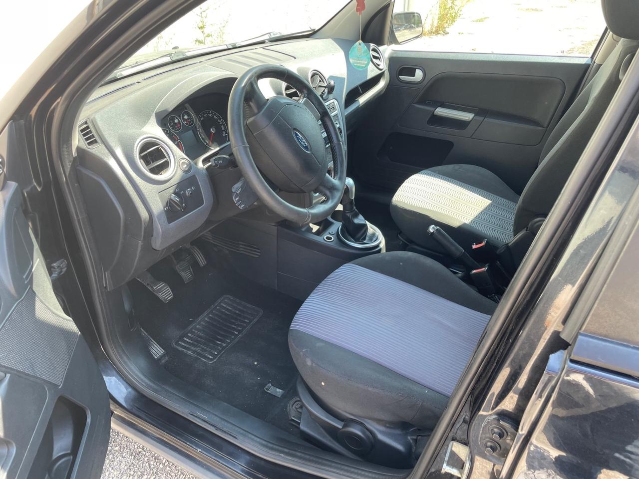 Ford Fusion 1.4 TDCi 5p. Titanium