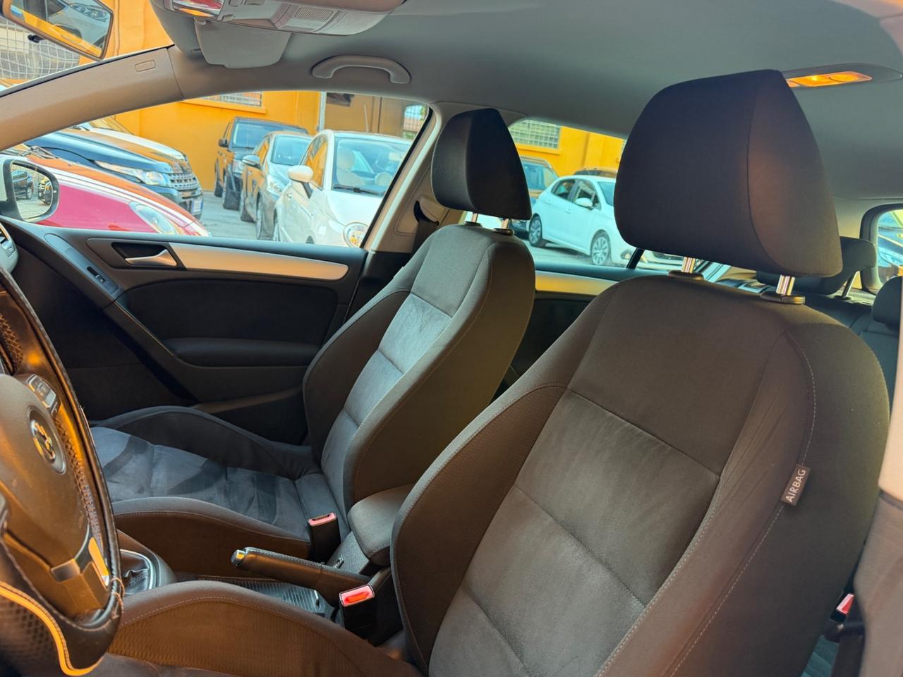 Volkswagen Golf 1.6 TDI DPF 5p. Highline