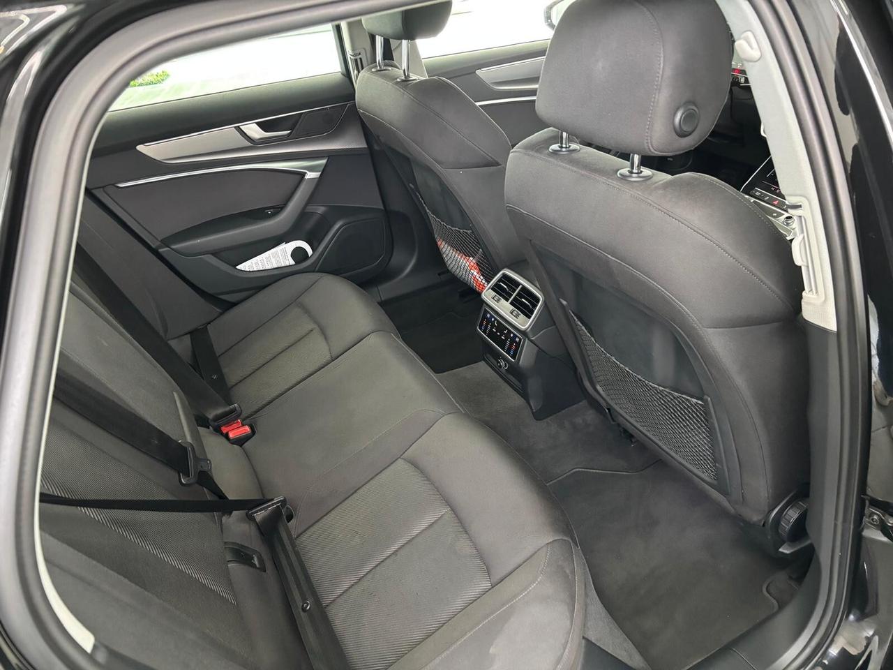 Audi A6 Avant 40 2.0 TDI S tronic Business Sport