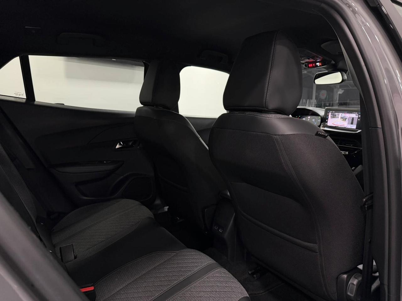 Peugeot 2008 BlueHDi 130 S&S EAT8 Allure