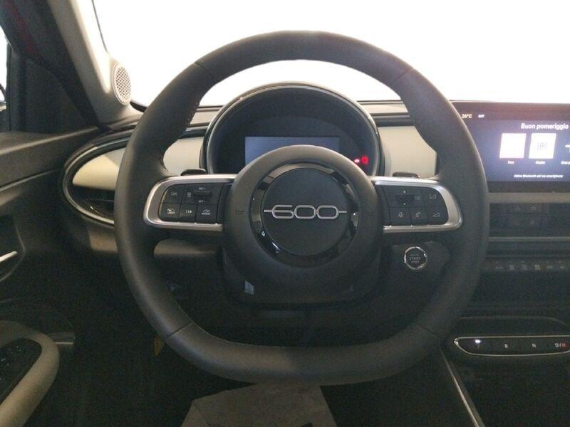 FIAT 600 (2023-->) Hybrid 110 CV DCT MHEV La Prima