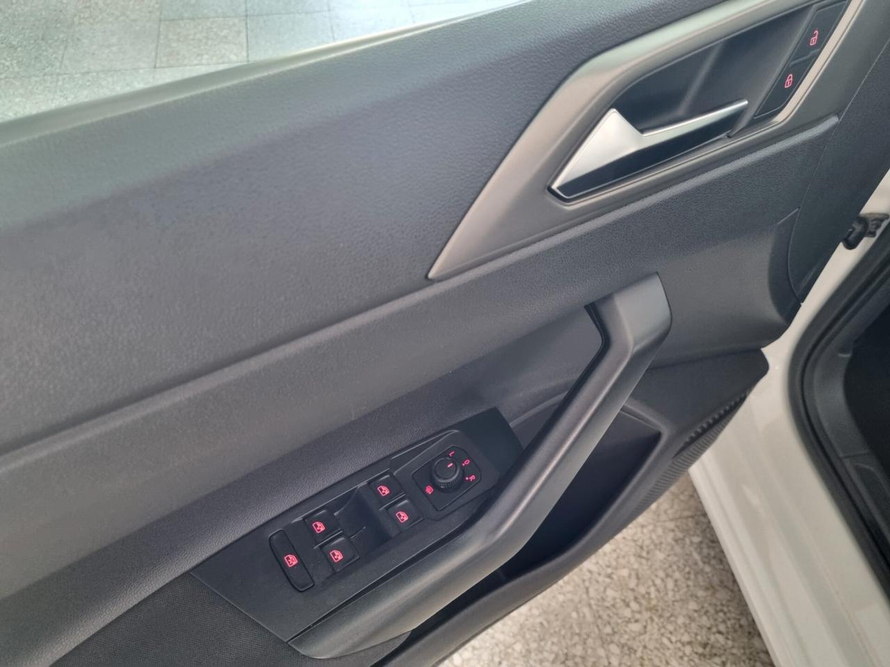 Volkswagen Polo 1.0 TGI 5p. Comfortline CLIMATRONIC, APP CONNECT