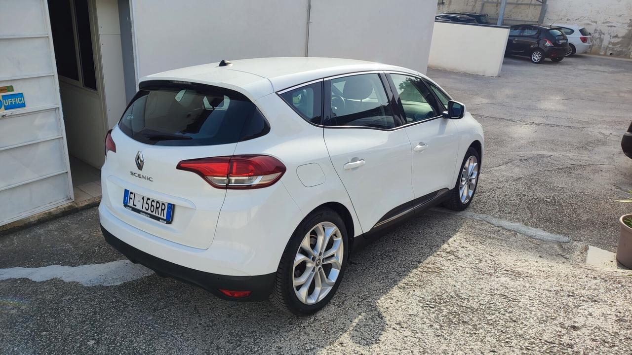 RENAULT SCENIC 5 POSTI