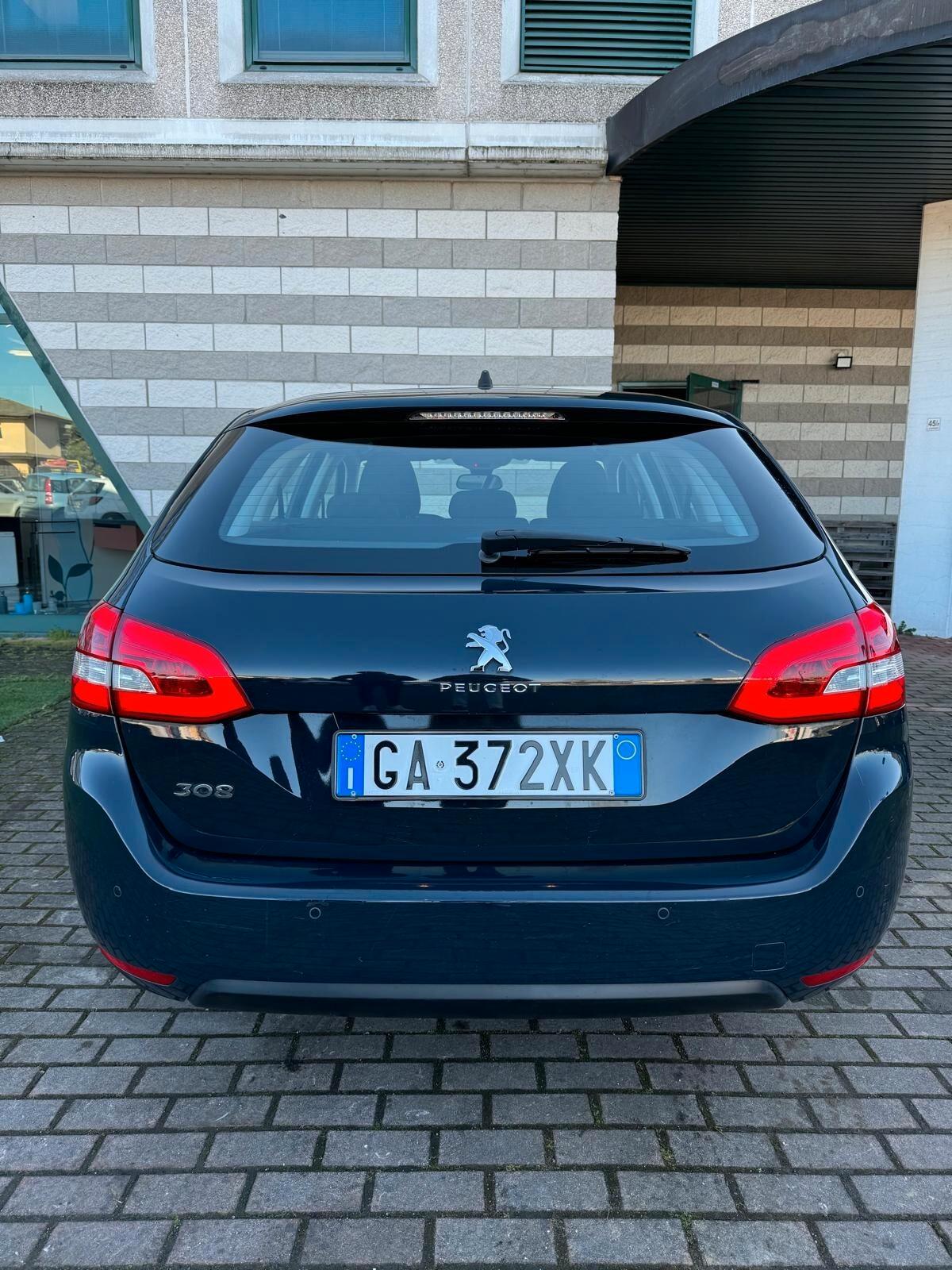 Peugeot 308 BlueHDi 130 S&S Active