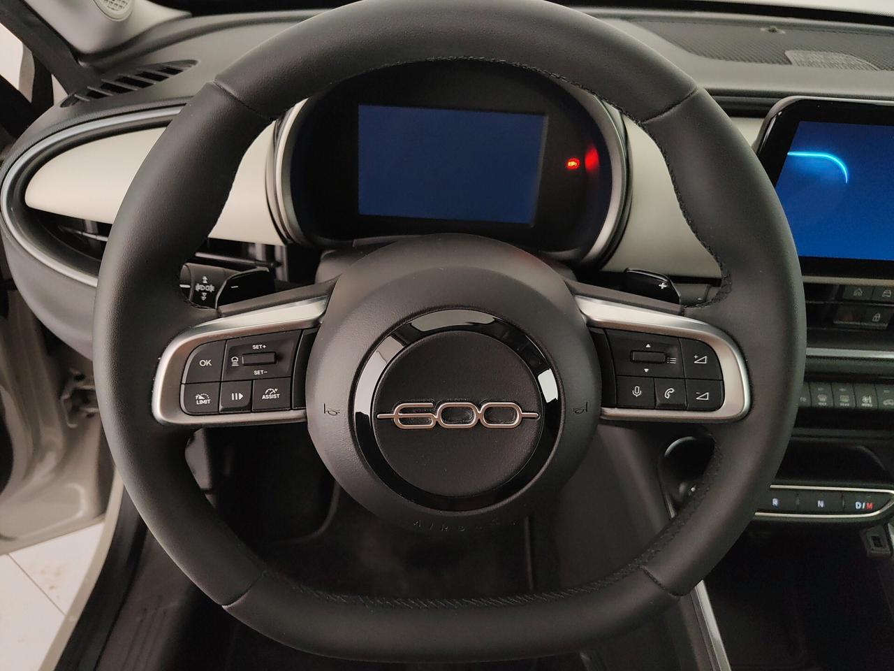 Fiat 600 Hybrid 100 CV DCT MHEV La Prima