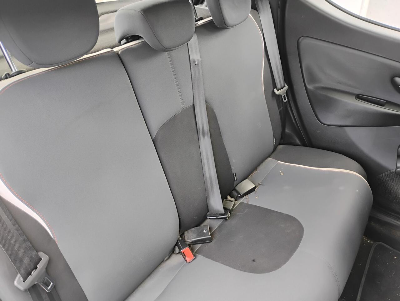 Lancia Ypsilon 1.2 69 CV 5 porte GPL Ecochic Gold
