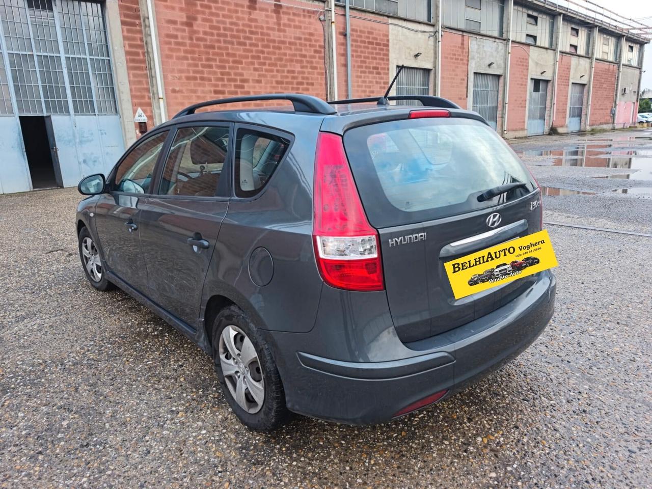 Hyundai i30 Sw 2011---1.6 Diesel