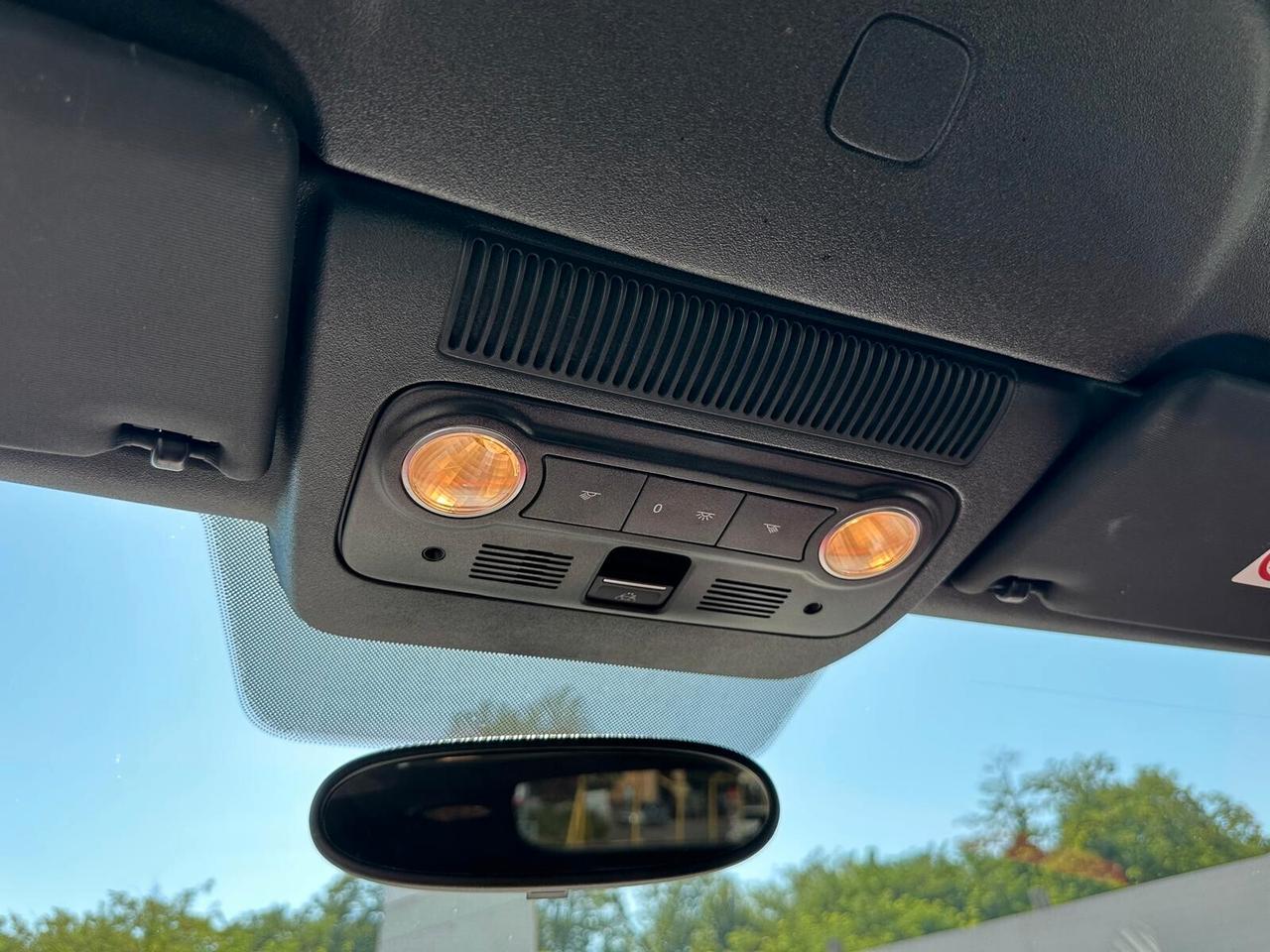 Volkswagen Maggiolino Cabrio 2.0 TDI Design KEYLESS