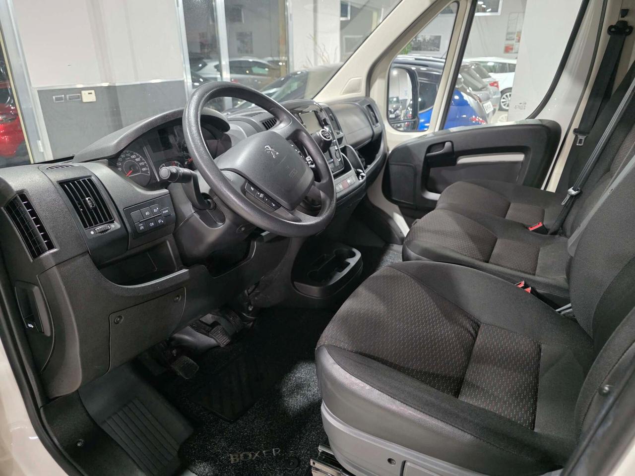 Peugeot Boxer 2.2 140cv BlueHdi SeS 335 L2H2