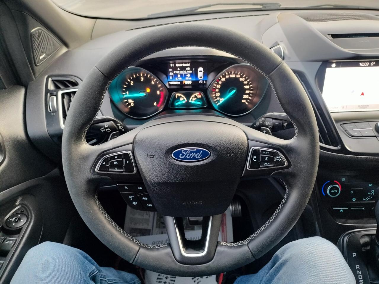 Ford Kuga 2.0 TDCI 150 CV S&S 4WD Powershift ST-Line