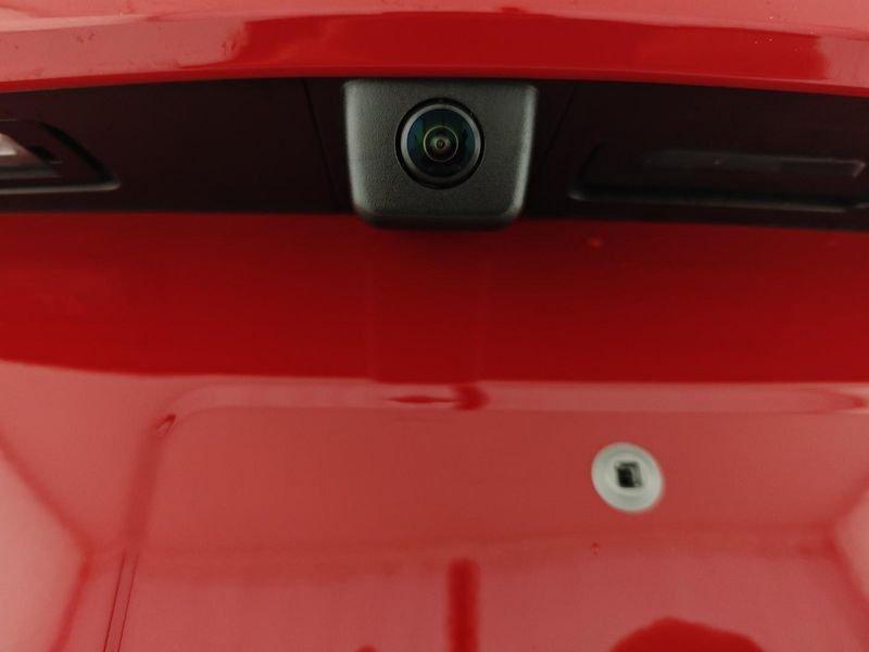 FIAT 600 Hybrid MHEV DDCT