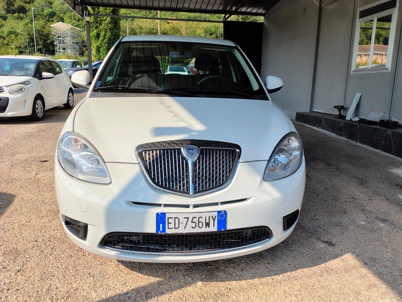 Lancia Ypsilon 1.2 Elle