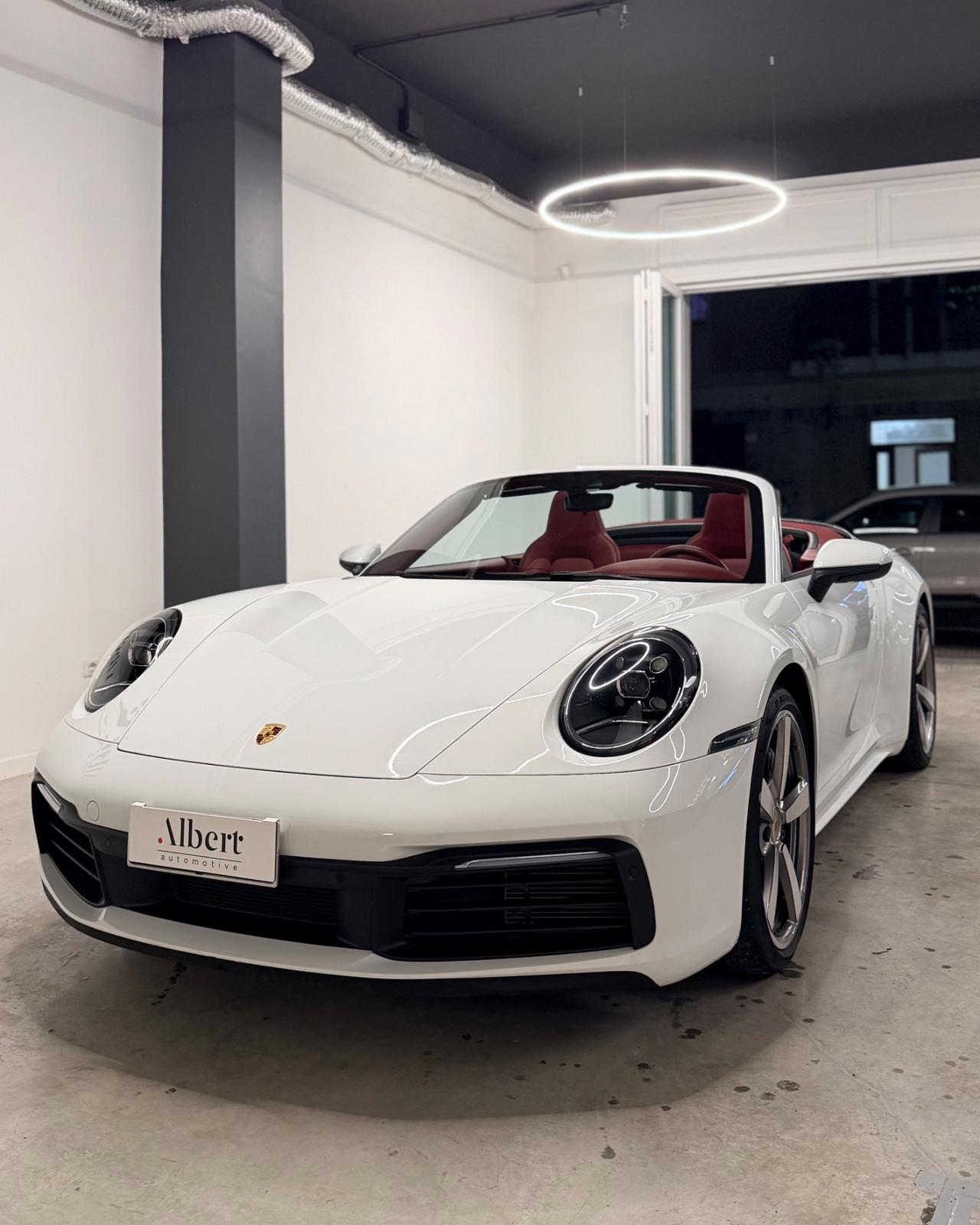Porsche 911 Carrera Cabriolet