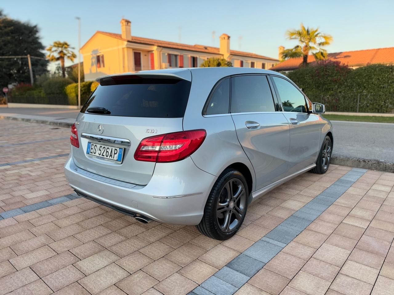 Mercedes-benz B 180 CDI Premium