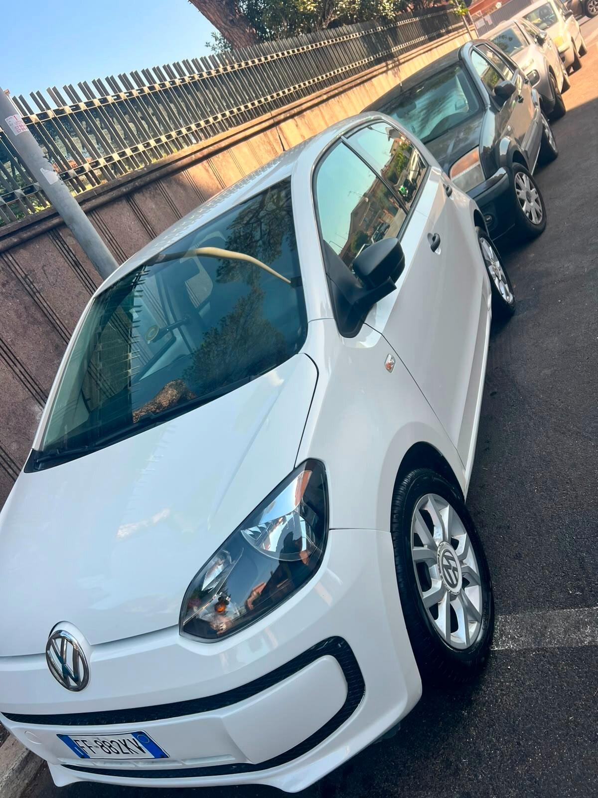 Volkswagen up! 1.0 75 CV 5p. high