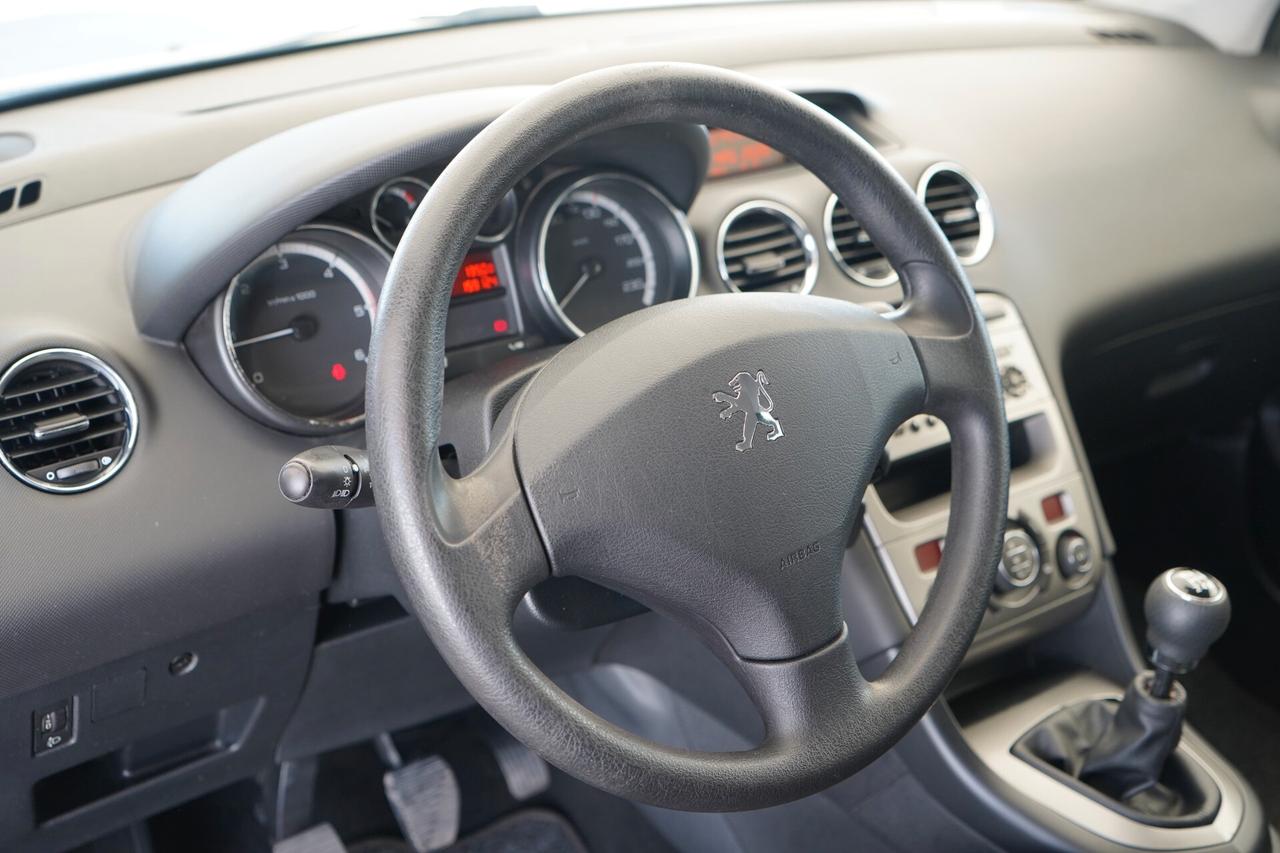 Peugeot 308 1.6 HDi 90CV 5 porte