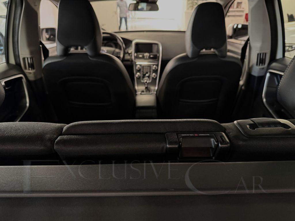 Volvo XC60 2.4 D4 181 CV AWD Momentum