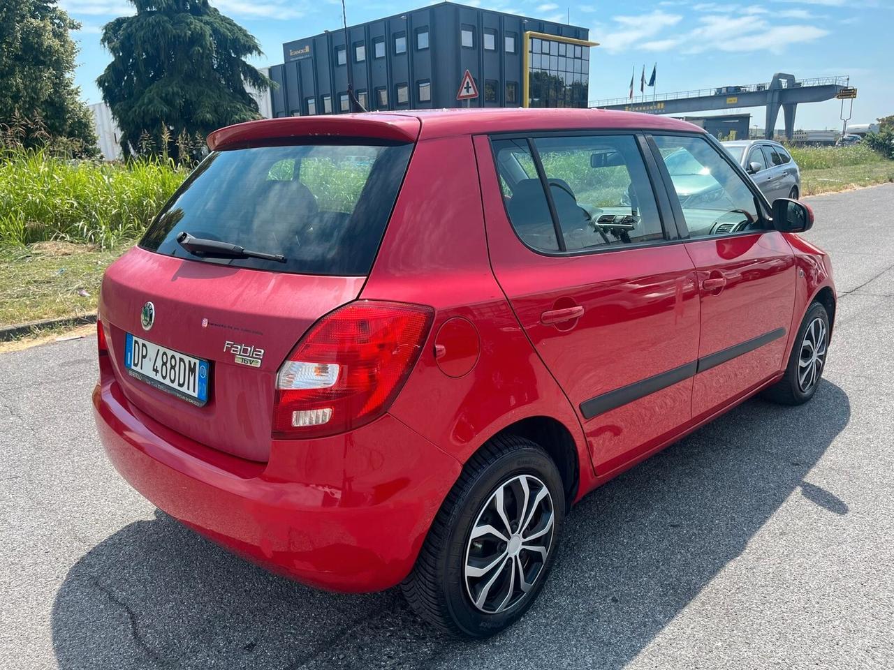 Skoda Fabia 1.4 5p. **NEOPATENTATI**