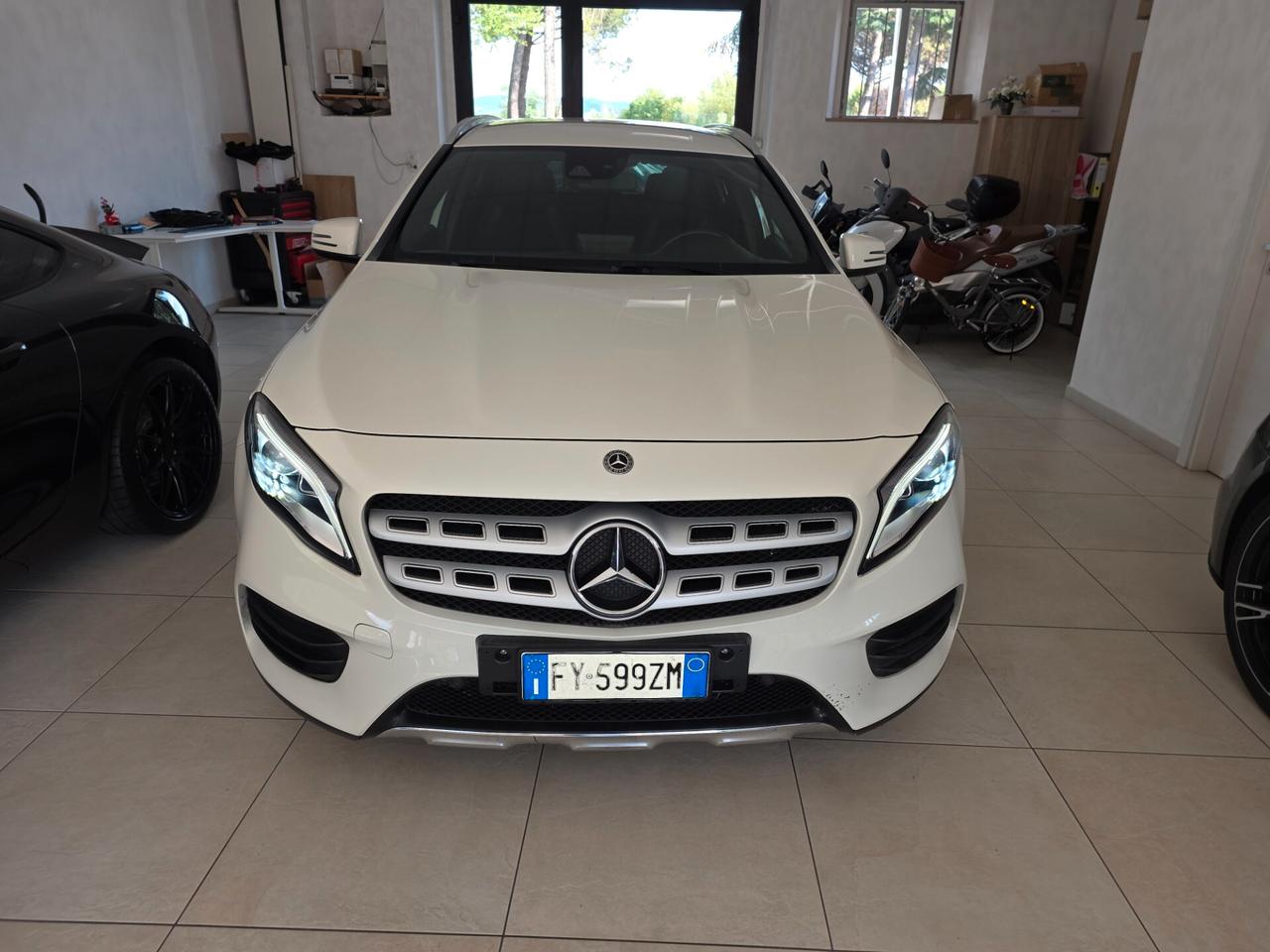 Mercedes-benz GLA 200 d Automatic Premium