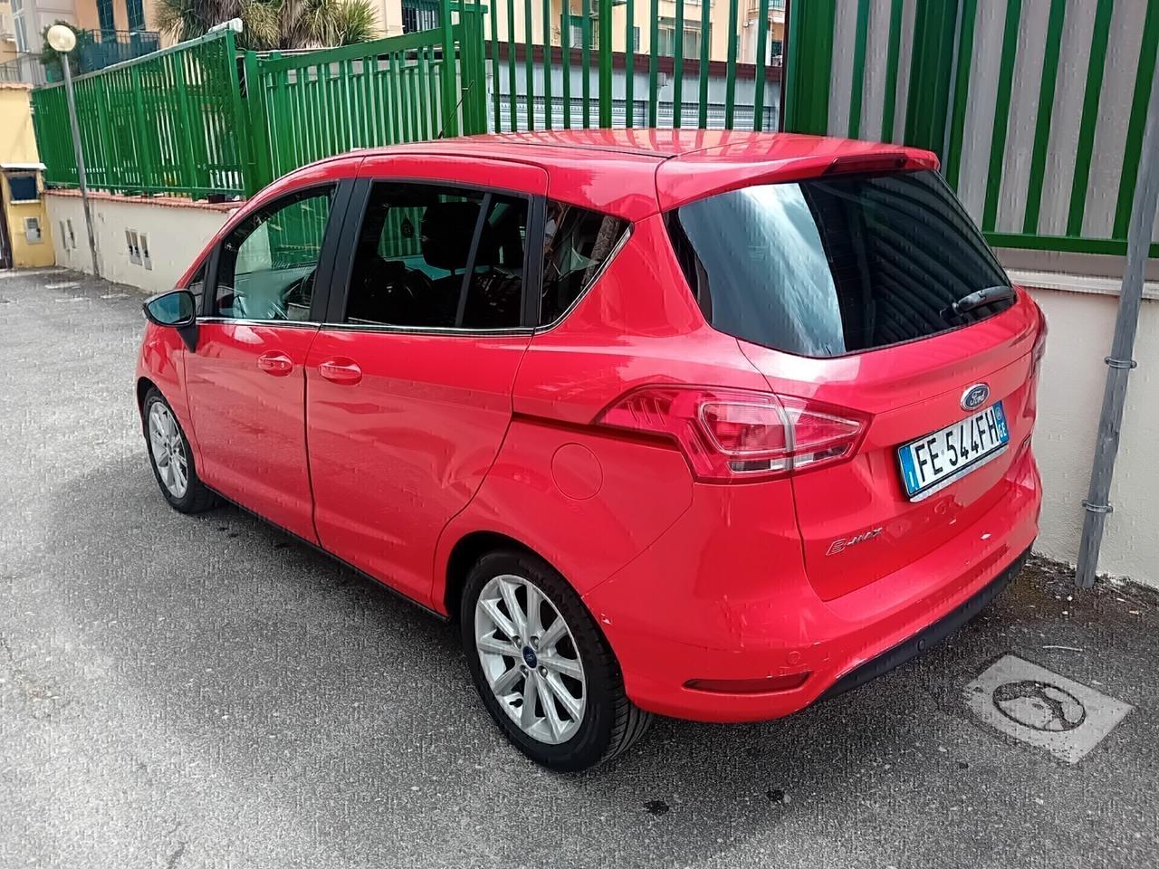 Ford B-Max 1.0 EcoBoost 100 CV Titanium X