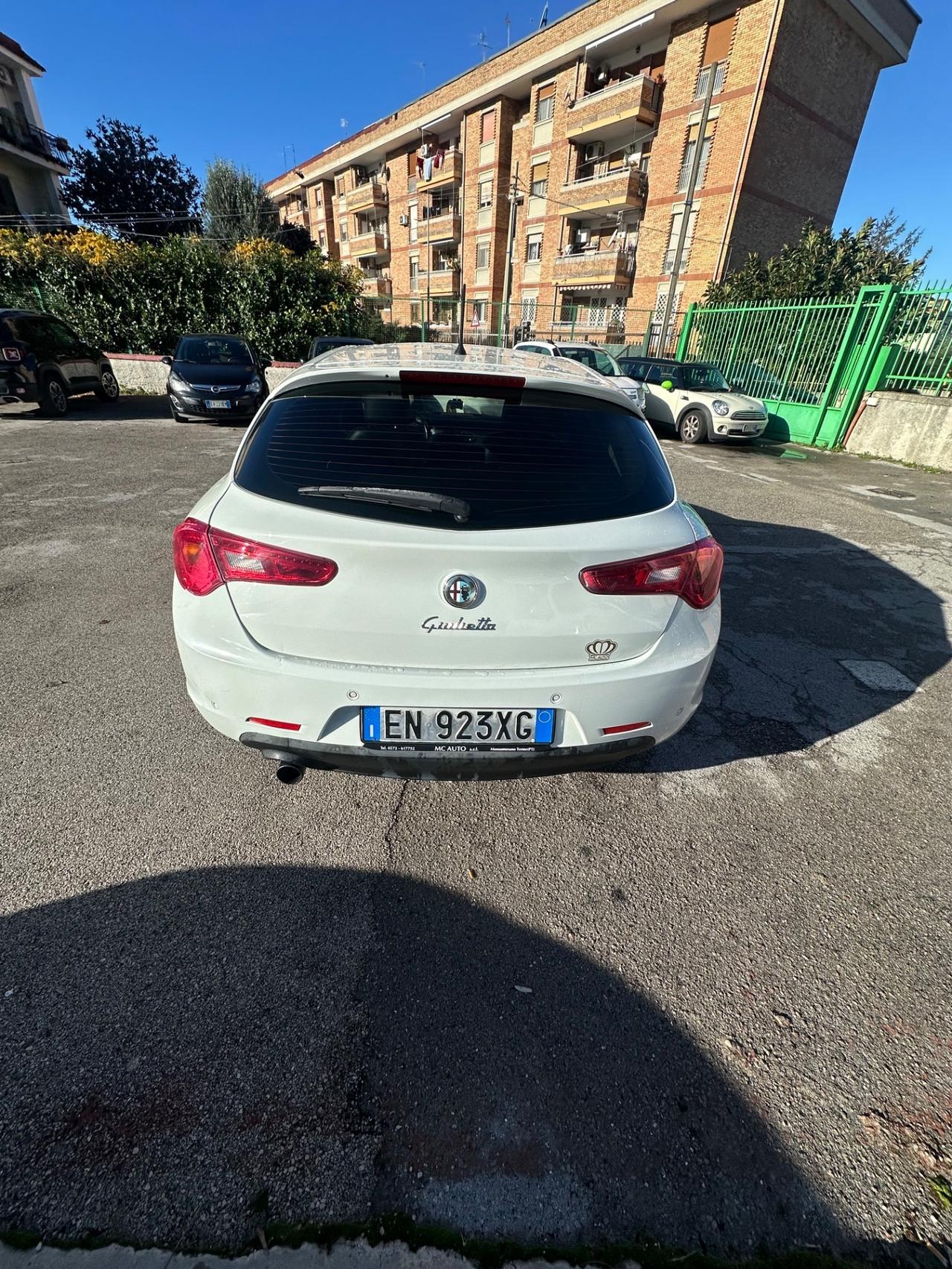 Alfa Romeo Giulietta 1.6 JTDm-2 105 CV Exclusive