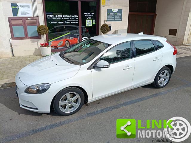 VOLVO V40 D2 1.6 Kinetic NEOPATENTATI