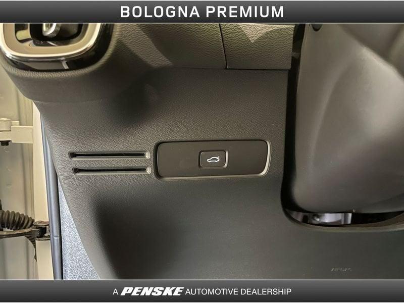 Volvo XC40 XC40 B3 automatico Core