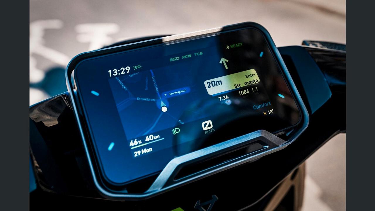 NIU FQiX 300 ELETTRICO – SCOOTER ELETTRICO 125 – 80 KM/H – DOPPIA BATTERIA – ROMA