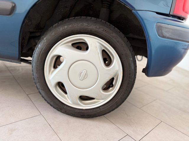 NISSAN Micra 1.0i 16V cat 3 porte SE Matic