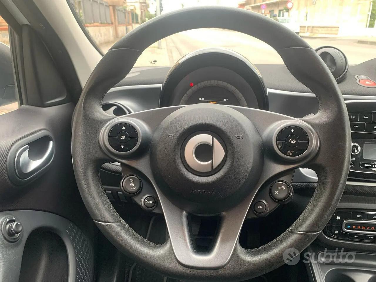 Smart forfour 453