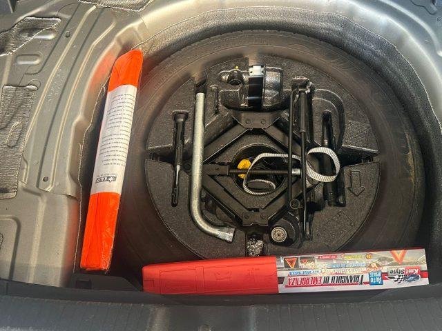 VOLKSWAGEN Polo Volkswagen Polo VI 1.0 TSI Style