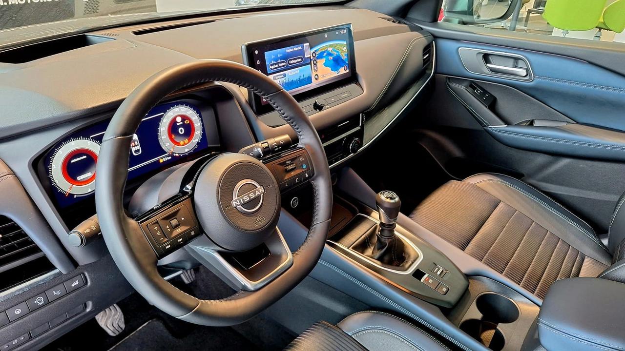 Nissan Qashqai MHEV 140 Tekna