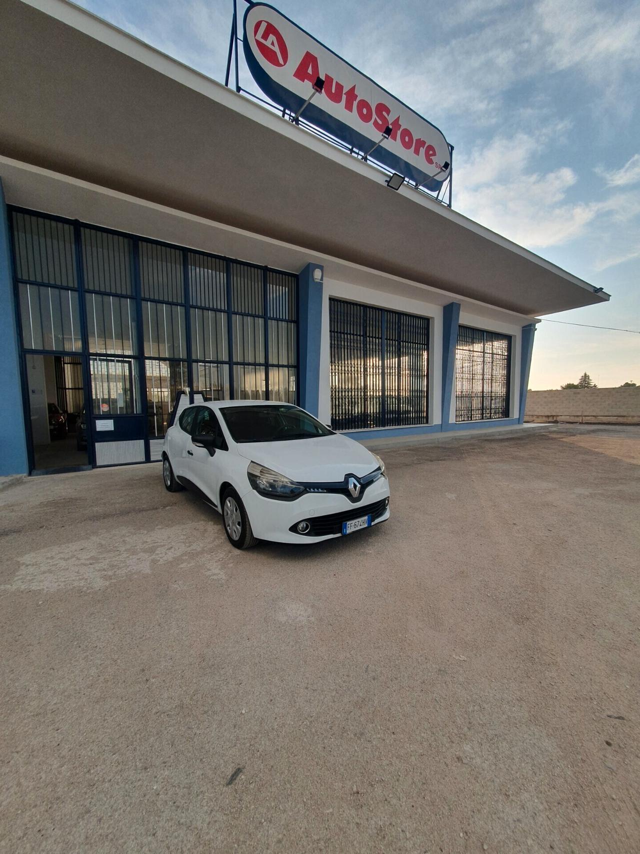 Renault Clio dCi 8V 90CV 5 porte - USATO