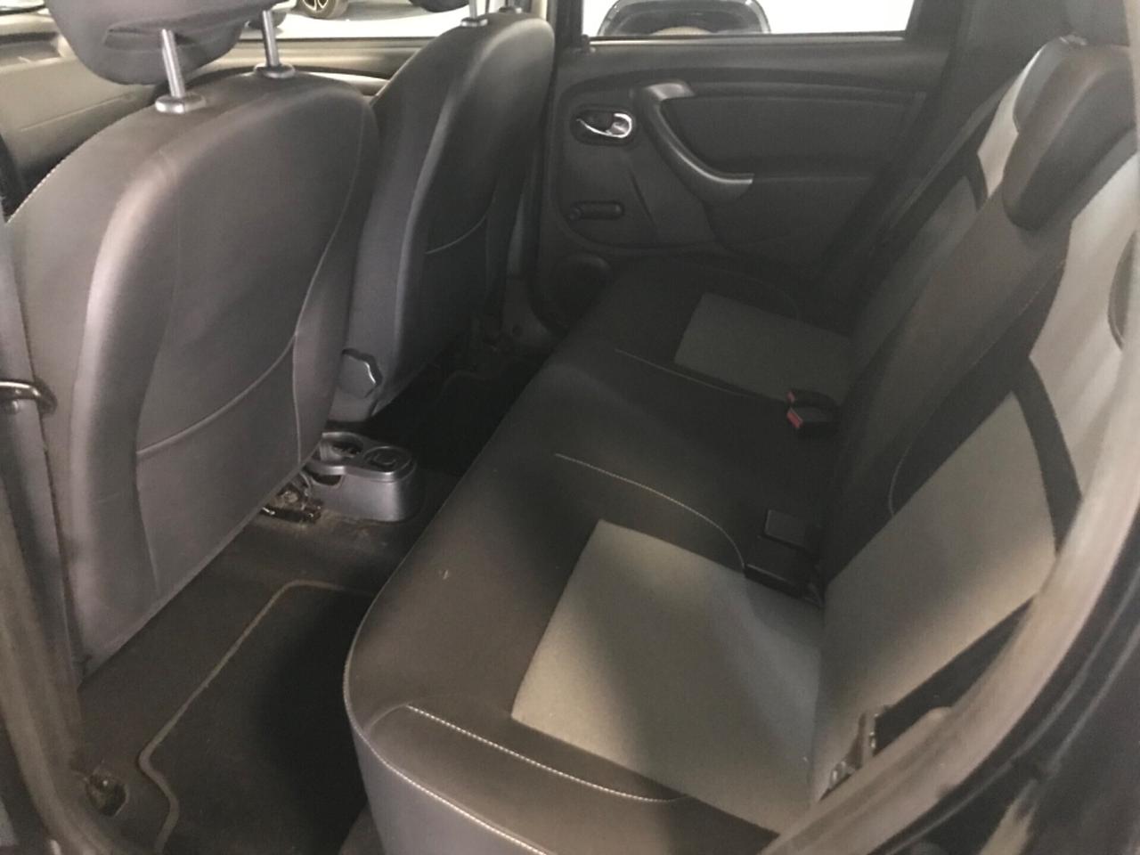 Dacia Duster 1.5 dCi 90CV S&S 4x2 Serie Speciale Lauréate Family