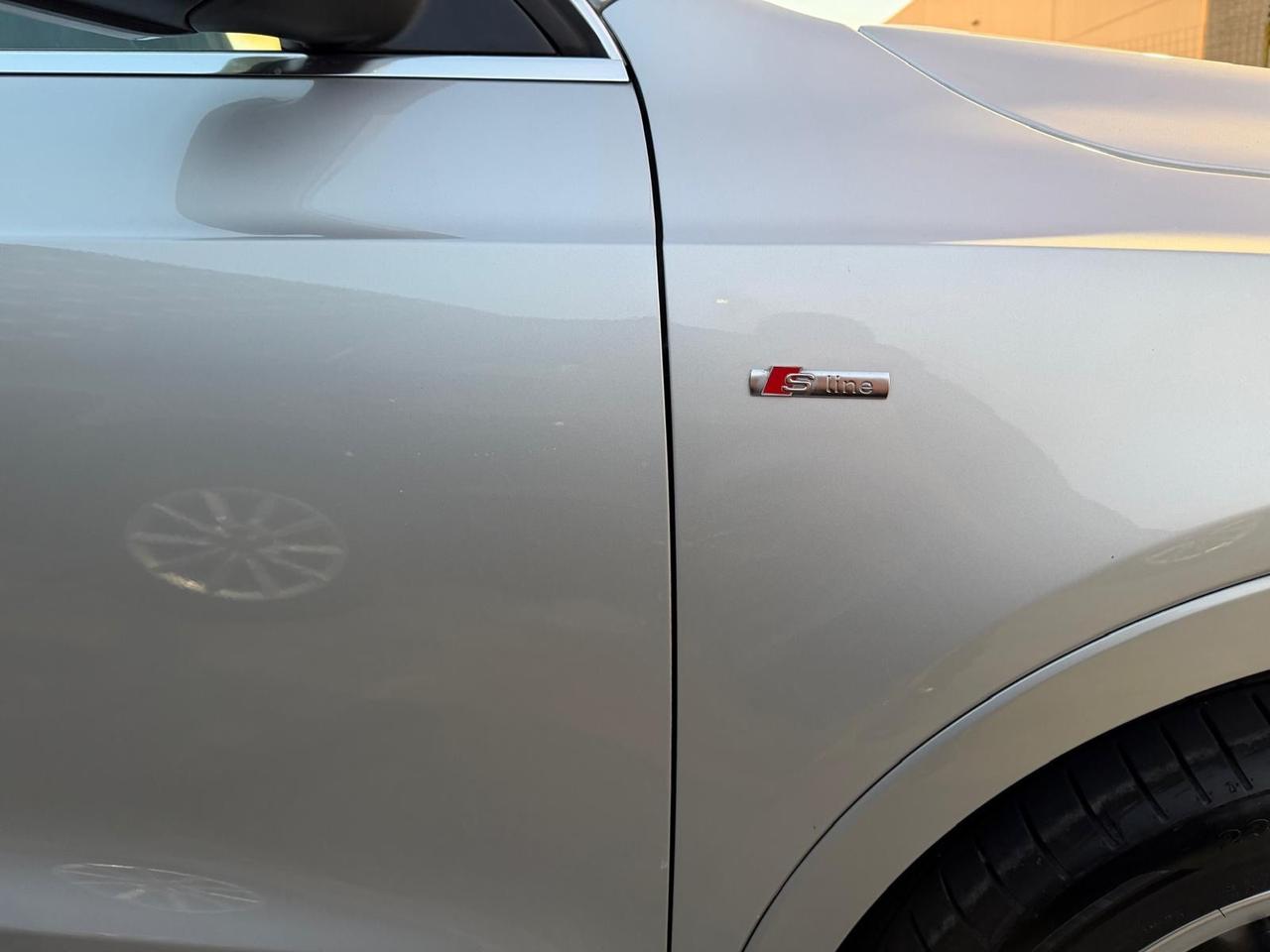 Audi Q3 2.0 TDI 177 CV quattro S tronic S line