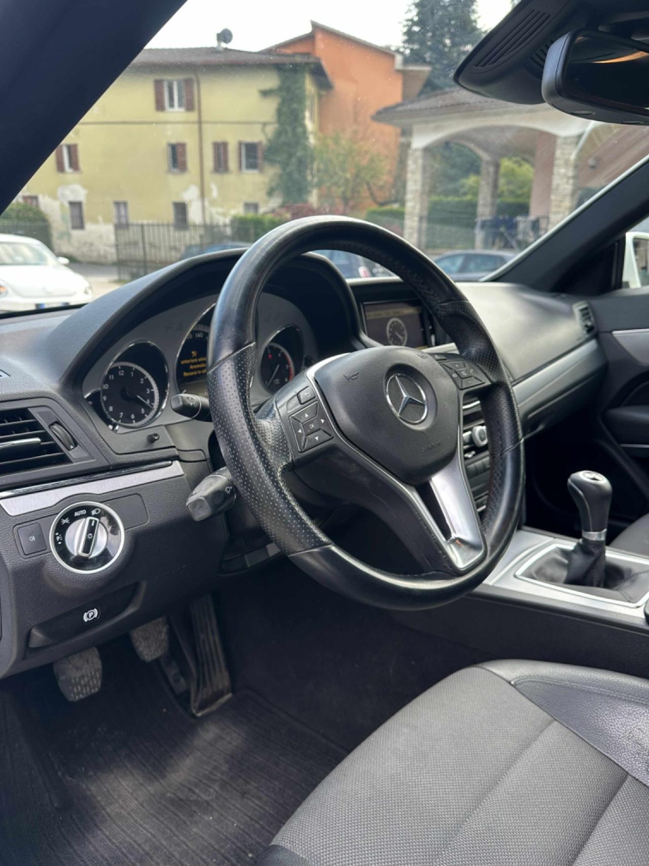 Mercedes-benz E 250 CDI FULLOPT UNICOPR KMCERT