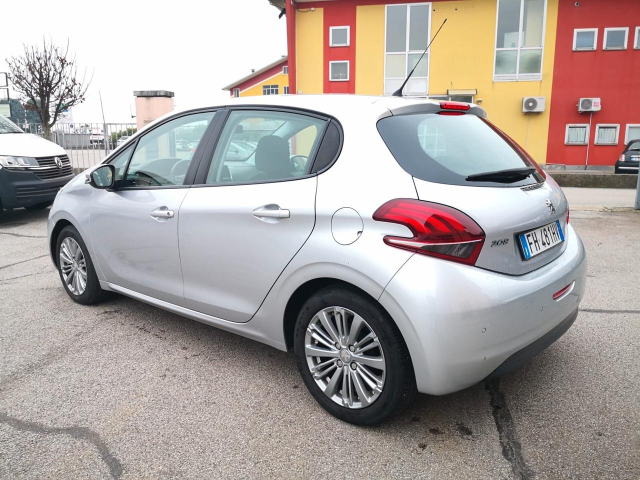 Peugeot 208 PureTech 1.2 82CV 5p. ***NEOPATENTATI***UNIPROPRIETARIO***