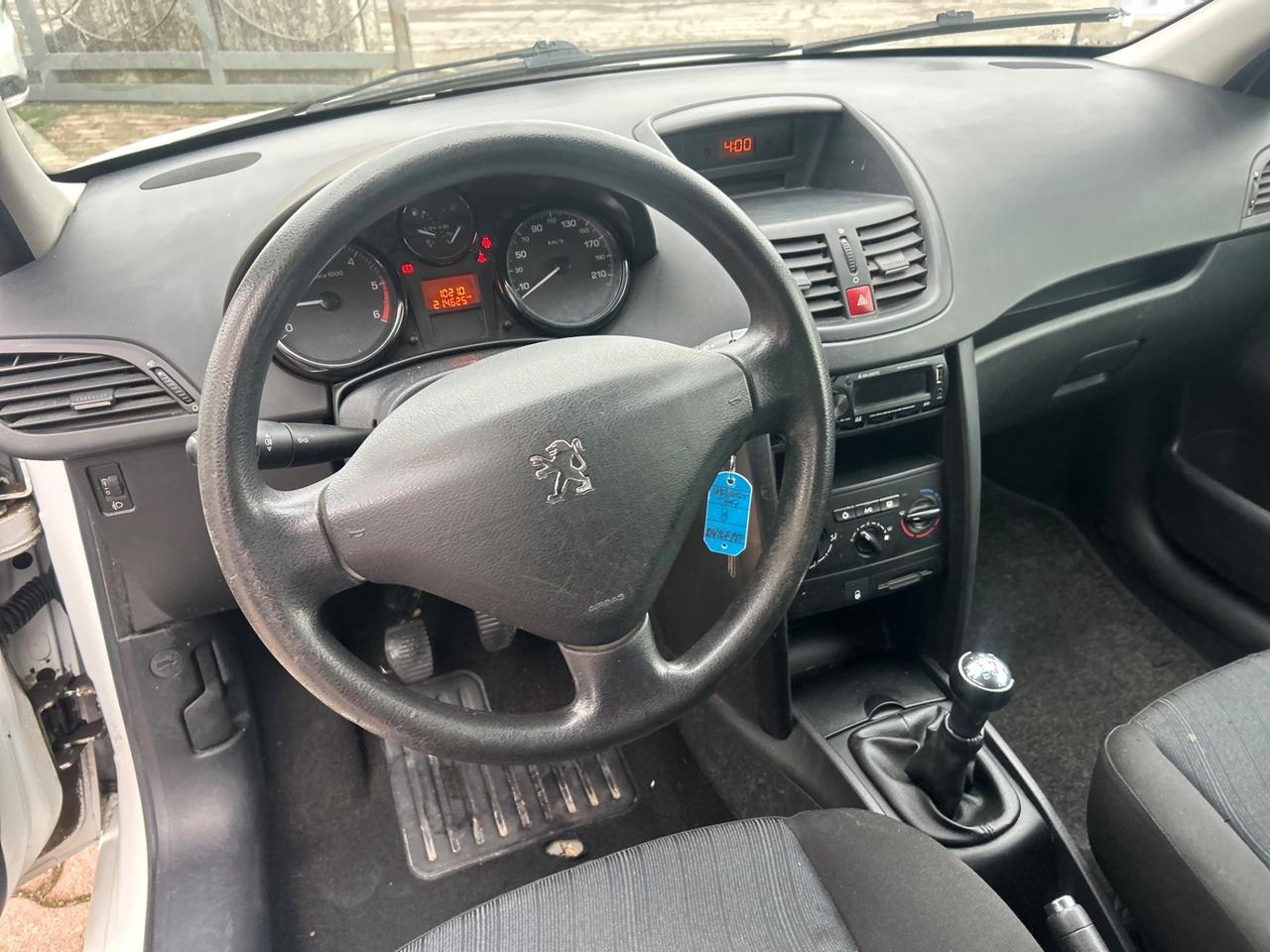 Peugeot 207 1.4 HDi 70CV 3p. XS autocarro