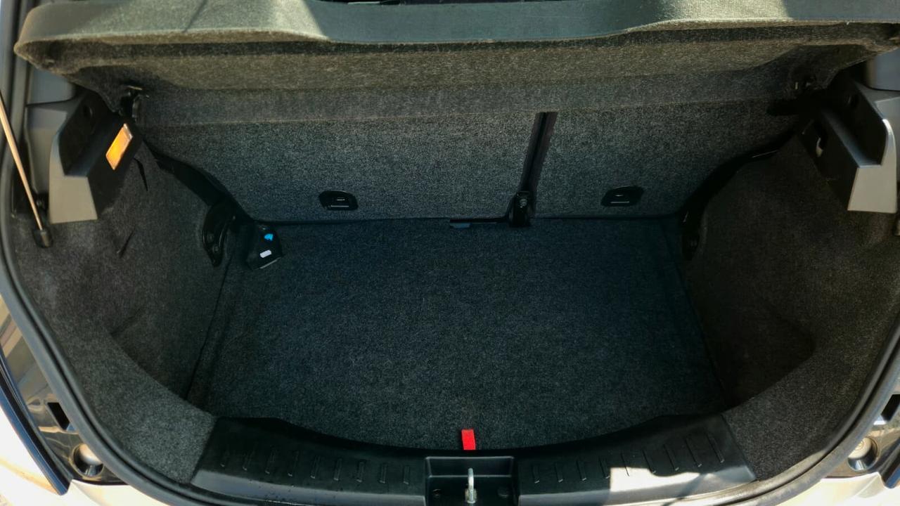 Lancia Ypsilon 1.2 69 CV 5 porte Gold