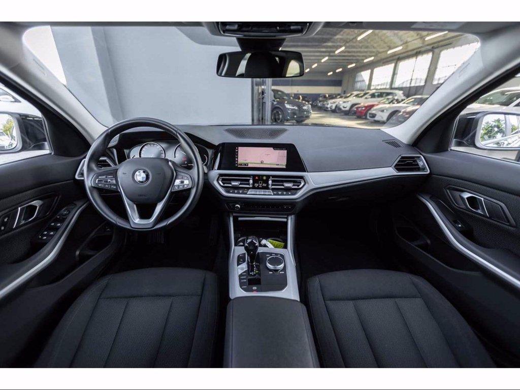 BMW 318d Touring Business Advantage aut. del 2020