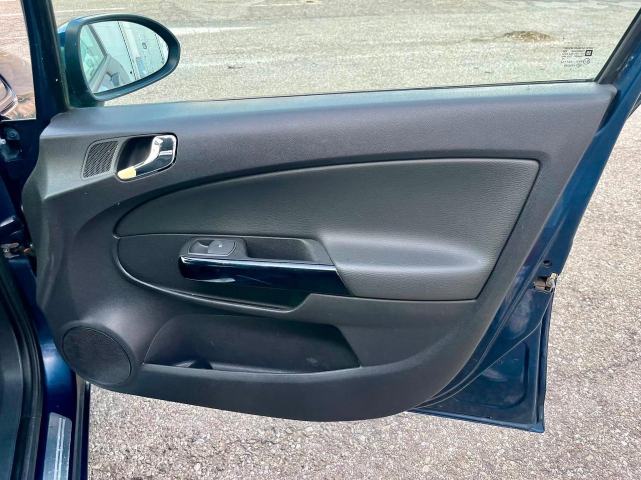 Opel Corsa 1.3cdti 2012 144.000km per neopatentati