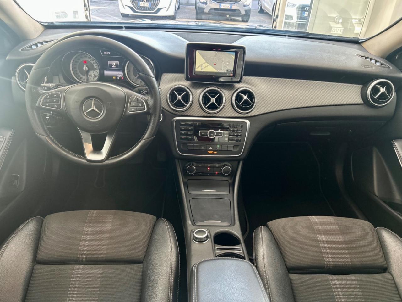 Mercedes-benz GLA 200 d Sport FINANZIABILE