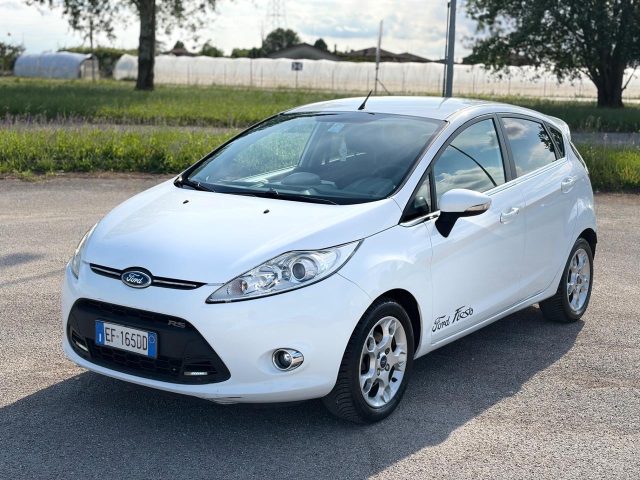 Ford Fiesta 1.4 TDCi 2010 Titanium x neopatentati