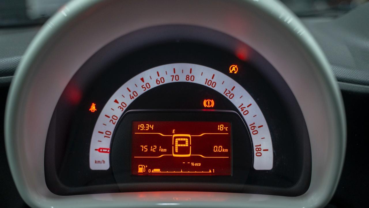 Smart ForFour 1.0 YOUNGSTER 71 CV TWINAMIC AUTO NAVI PELLE FULL