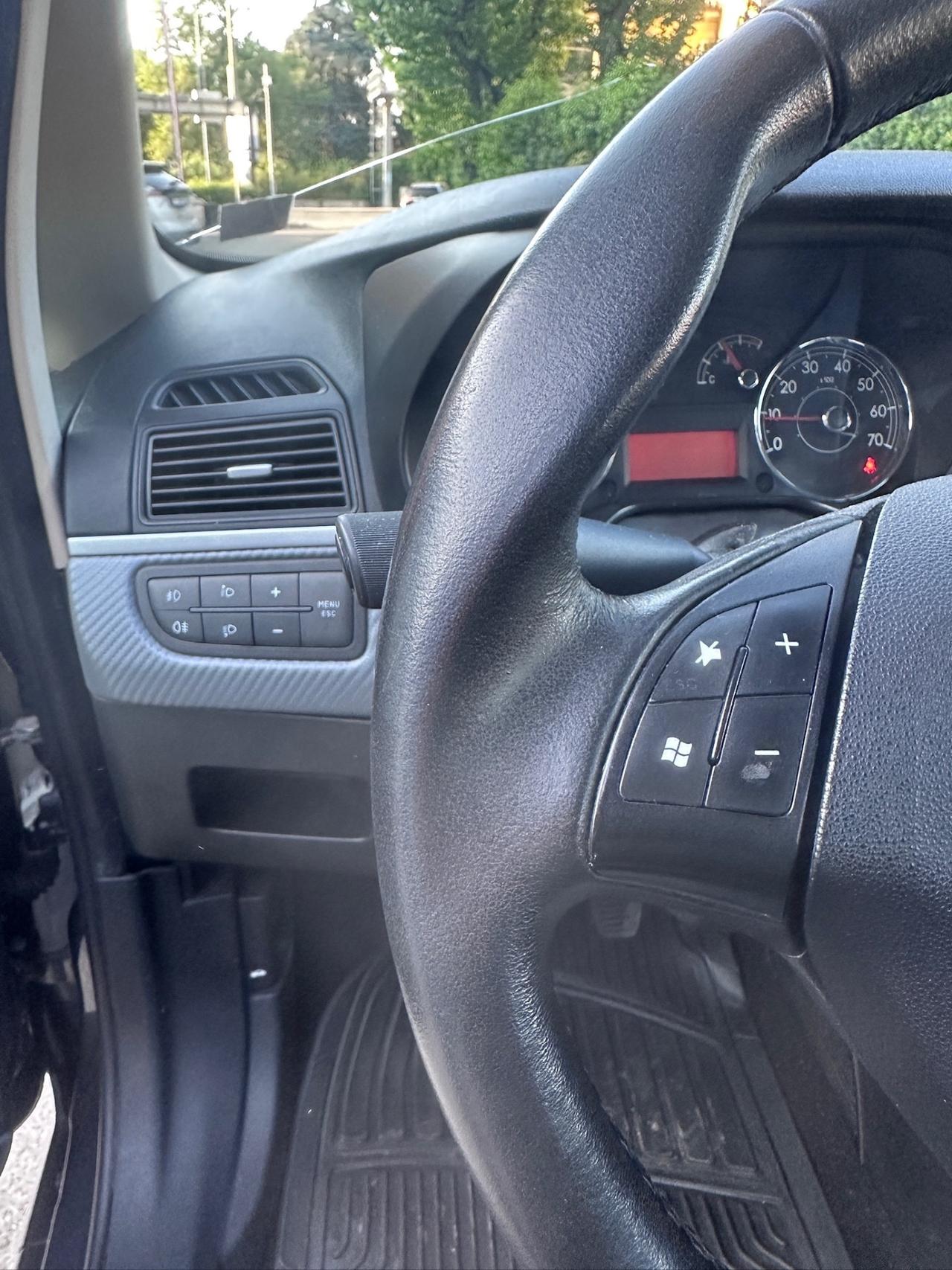 Fiat Grande Punto 1.4 solo 95mila km unicopro