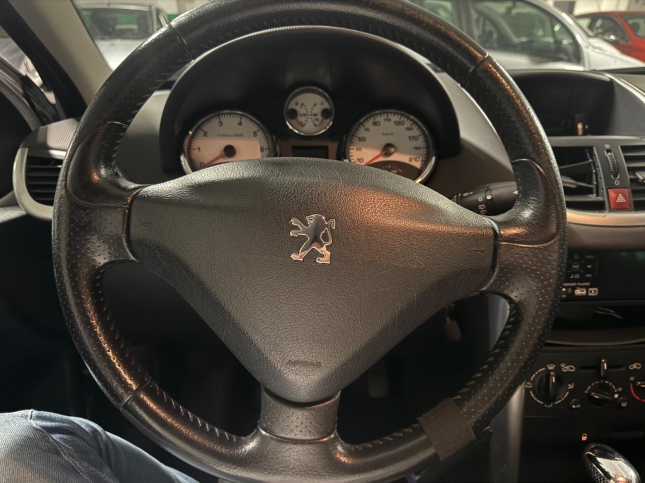 Peugeot 207 1.4 VTi 95CV 5p. Energie