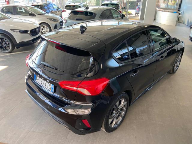 FORD Focus 1.0 EcoBoost Hybrid 125 CV 5p. ST-Line
