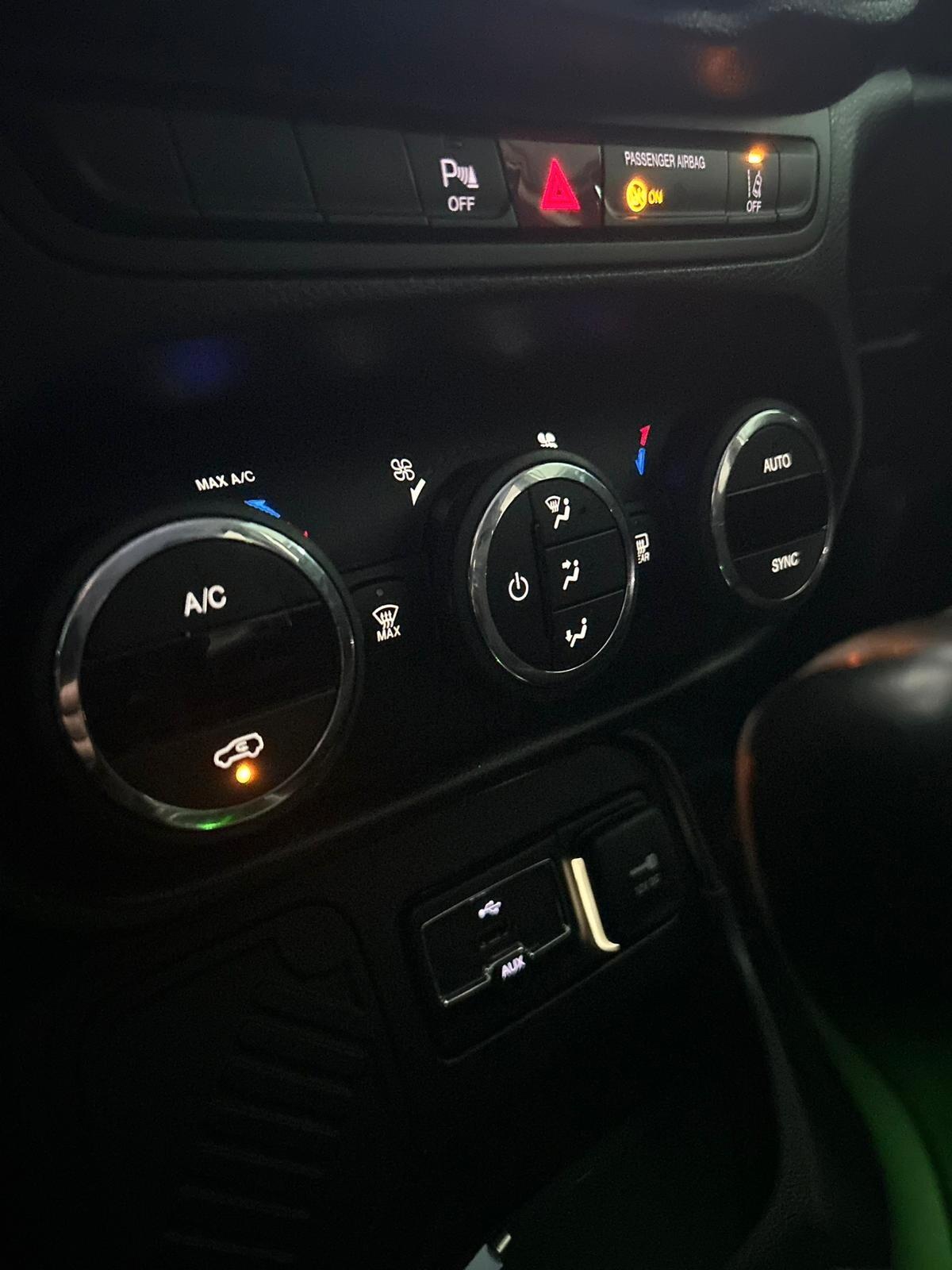 Jeep Renegade 1.6 Mjt DDCT 120 CV Limited