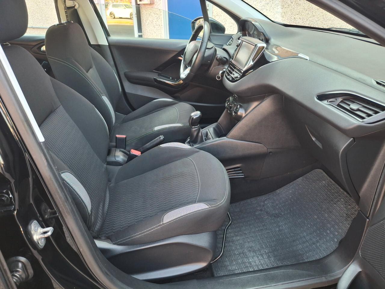 Peugeot 208 PureTech 82cv.-EURO 6-NEOPATENTATI-